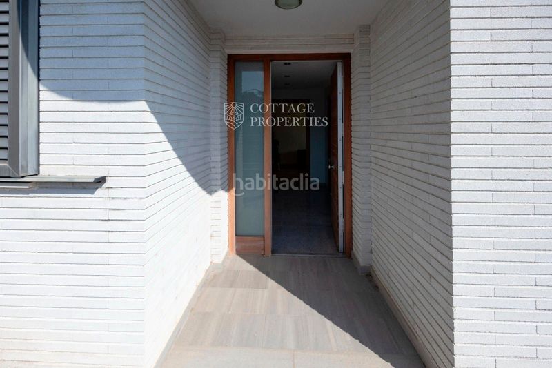 Foto d7e0f4cf-232c-4003-8e91-73979c7c045f. Casa amb calefacció aparcament piscina a Canyelles Lloret de Mar