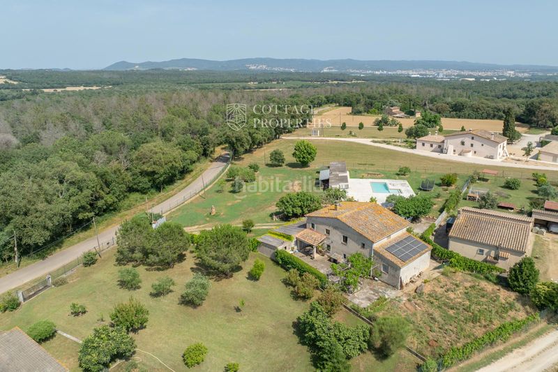Foto f9f45171-3e89-41f0-bdf3-5fbea42ac334. Masia amb calefacció aparcament piscina a Sant Gregori