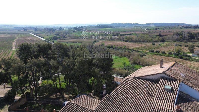 Foto bc24fbef-c1d6-4d04-8c9e-0e954f34862a. Masia amb calefacció aparcament a Font-rubí