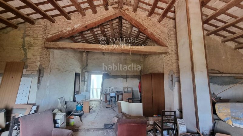 Foto be70d6f8-a239-433f-992f-14cc4a49e0e1. Masia amb calefacció aparcament a Font-rubí