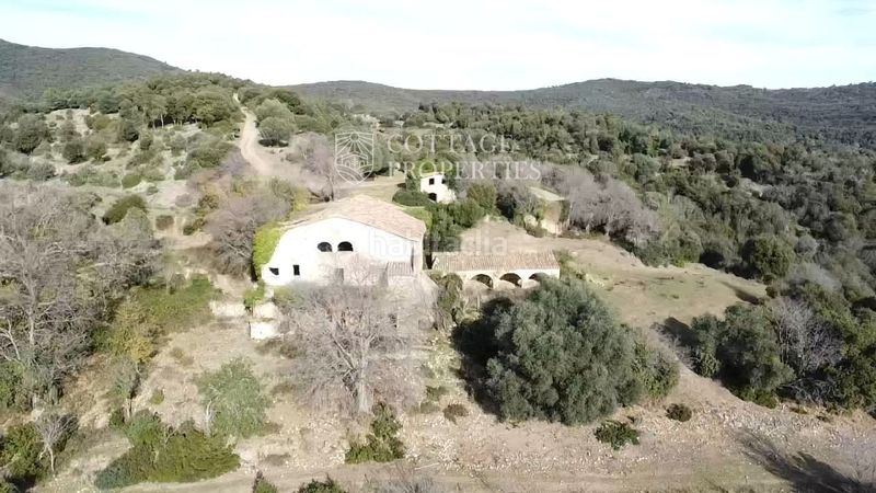 Foto cc46737a-5285-4caa-96e9-ed89c1a1cc0b. Masia a llado a Cabanelles