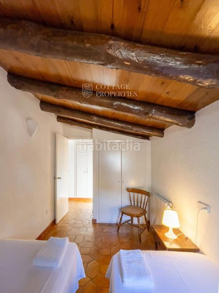 Foto 7f21f00b-c6bc-4645-83a7-838a13fe8dfd. Masia a Capmany