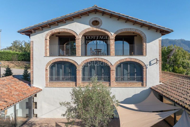 Foto b970747d-6203-4a02-b039-2f642cac986c. Masia amb aparcament a Torelló