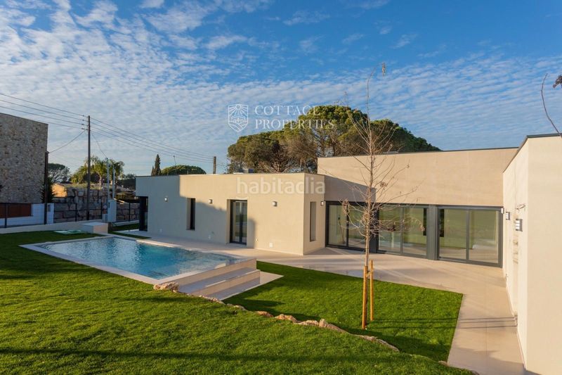 Foto 5d198bab-c019-449a-b7f2-1b10e07356b0. Casa amb calefacció aparcament piscina a Llagostera