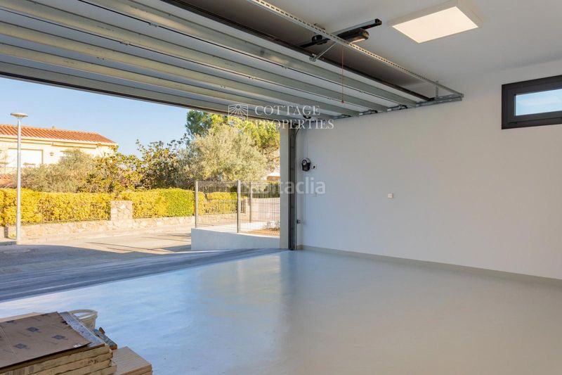 Foto b6276a94-1a17-442c-b7cc-7b4cac55e9ad. Casa amb calefacció aparcament piscina a Llagostera