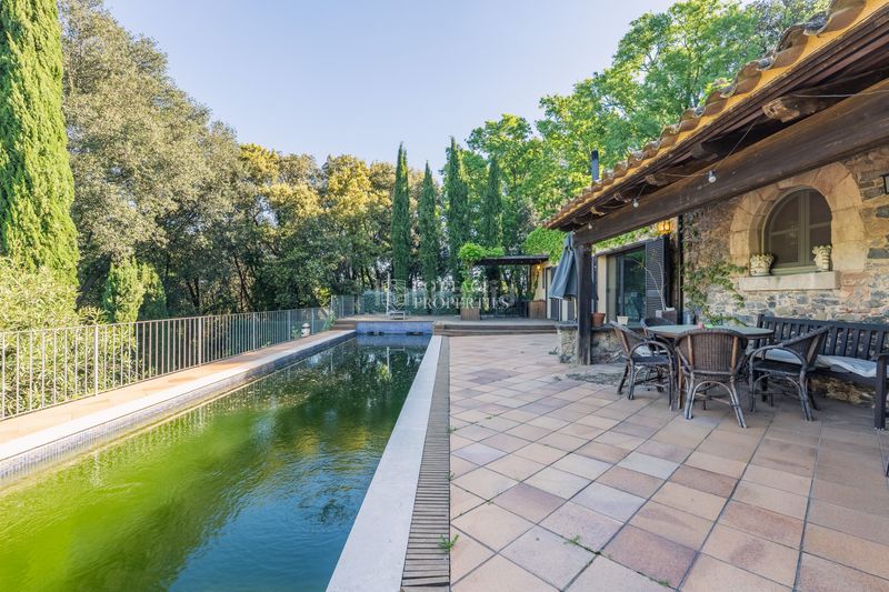 Foto 20180dfa-5476-4579-b70c-b7ea6f56ad2a. Masia amb aparcament piscina a Foixà