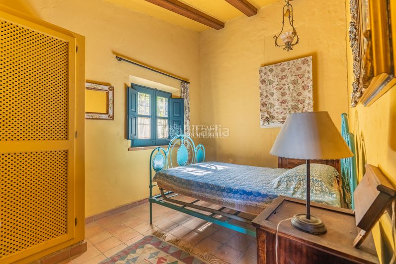 Foto baac8e63-b195-4271-aa4e-3b27a9ce98d7. Masia amb aparcament piscina a Foixà