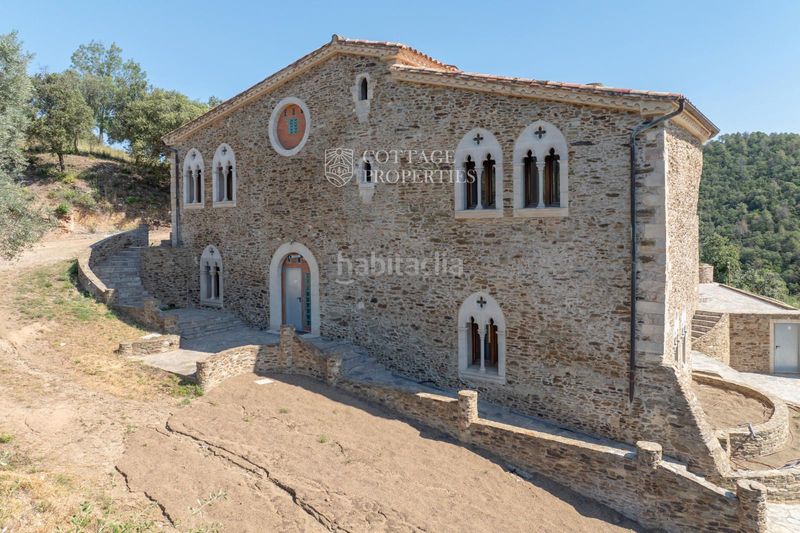 Foto 769e0789-a717-4585-b83e-be0ccc97b5e8. Masia amb calefacció piscina a Llambilles
