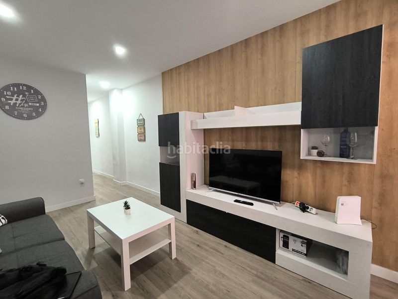 Foto 6bec1a04-49f3-4603-a423-4154268c7d1d. Piso venta piso totalmente reformado y equipado . ideal inversión en Málaga