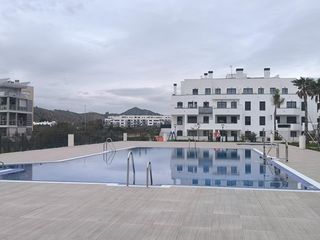 Rent Flat in Santa Isabel. Alquiler piso a estrenar con garaje y recinto cerrado con piscin