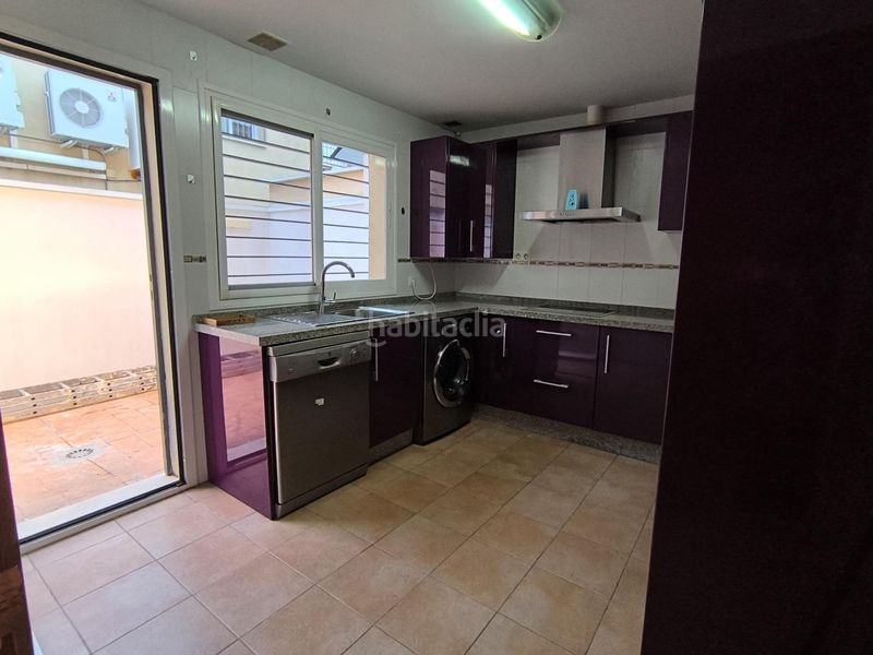 Foto 67a2fe3e-36a8-4b14-b022-508cb988003a. Casa adossada amb aparcament a Campanillas Málaga