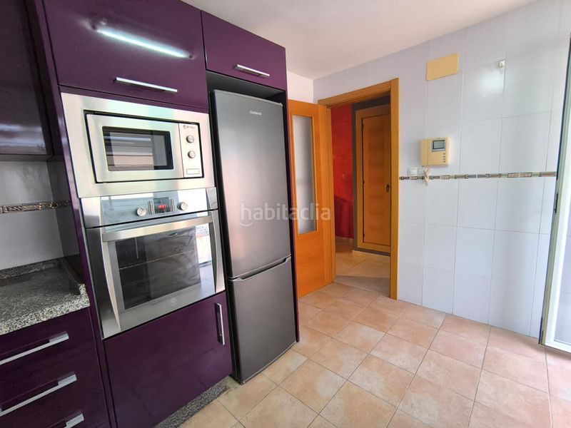 Foto 8048cc4c-7434-4d8e-b0fd-adee2d35416d. Casa adossada amb aparcament a Campanillas Málaga