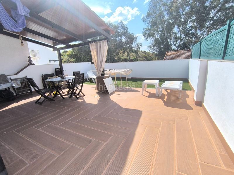 Foto 7084ec9e-624c-40aa-aee6-fdf4f8a84b51. Casa adossada a Santa Isabel Málaga