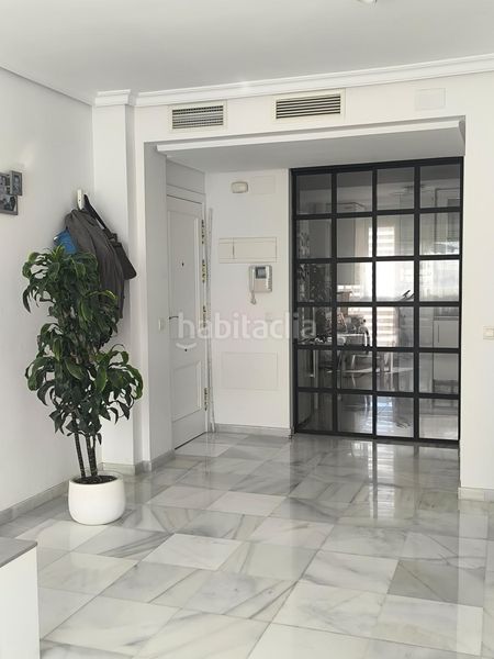 Foto 53328e2c-6b54-489d-96a8-fa6406d6d8a2. Piso en Martín Carpena - Torre del Río Málaga