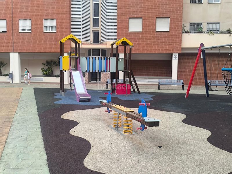 Foto dba251cc-99ef-48a1-8aaa-427a343d57a6. Piso en Martín Carpena - Torre del Río Málaga