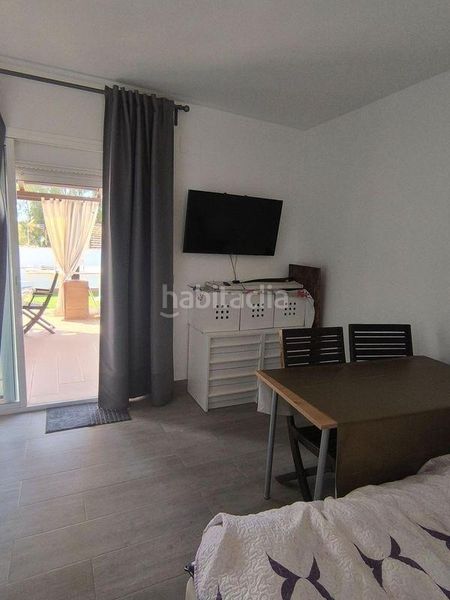 Foto b1c0f872-a5c9-4e4a-a6f7-67ad80838ed7. Casa adossada a Santa Isabel Málaga