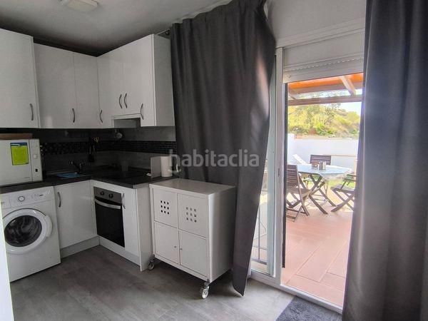 Foto 5623514d-094e-4b52-b155-bcb29b021570. Casa adossada amb calefacció a Santa Isabel Málaga