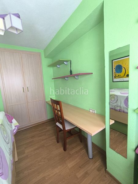 Foto a1e8e1ae-b608-438d-9176-984615af82c1. Pis amb calefacció a Parque Victoria Eugenia Málaga