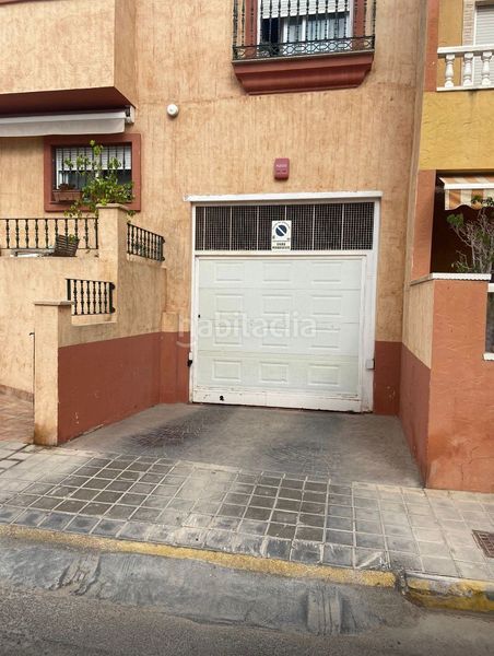 Foto 85a20793-1c23-4003-bd98-716d774437f3. Casa amb piscina a Redován