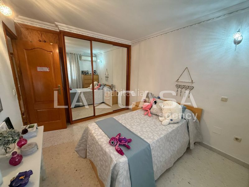 Foto f677f275-984e-4a9e-91bc-f9a062de9726. Maison avec parking dans Avenida de Europa Montequinto