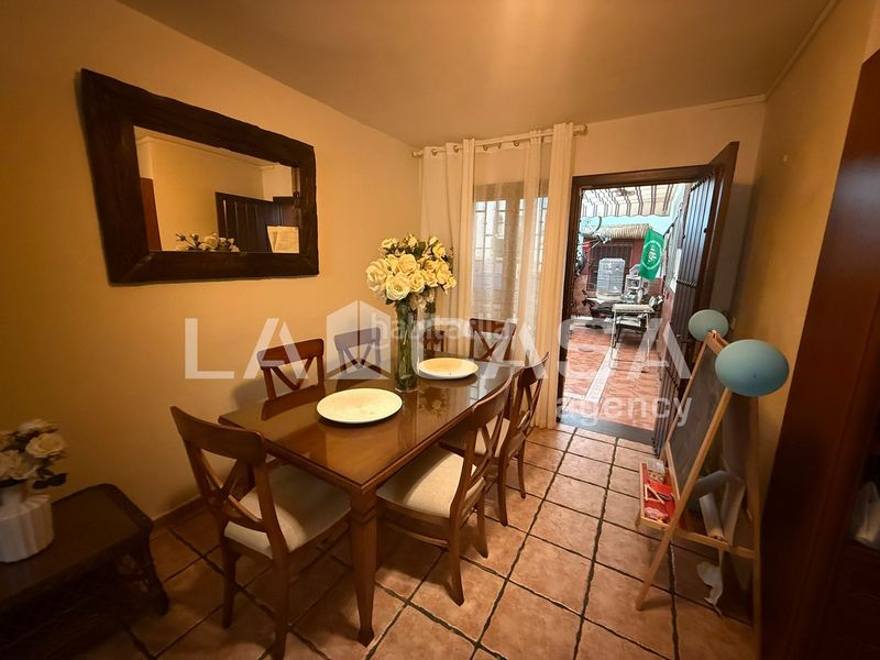 Foto c66a2f8a-8c47-4566-a03d-0c4bf01fc3f0. Chalet en cerros de Montequinto Montequinto