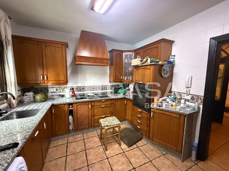 Foto f22443e2-948b-47a9-8ad5-7aece3b43495. Chalet en cerros de Montequinto Montequinto