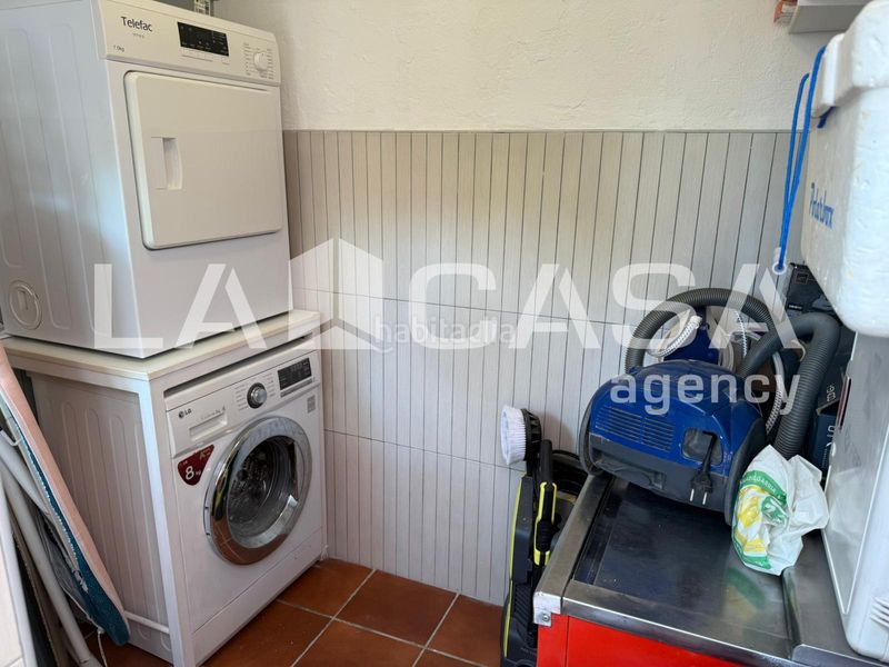 Foto c086568f-95e1-403a-98a3-340938616590. Casa adosada en Avenida de Europa Montequinto