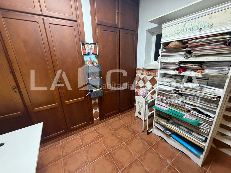 Foto e26c3bd9-ef0d-417a-a36a-6aa9205caa7e. Casa adosada en Avenida de Europa Montequinto