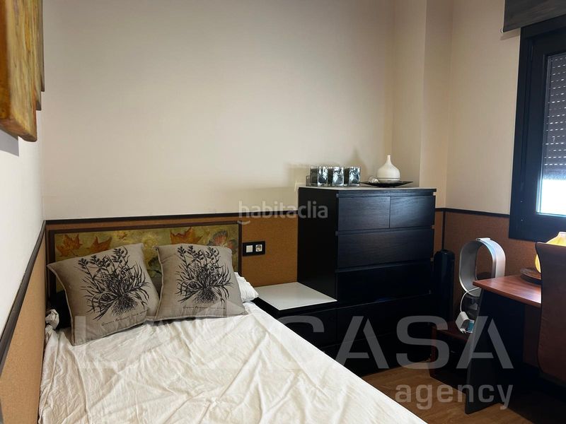 Foto a488a447-75fe-4087-903b-ccd914a7a8db. Pis amb aparcament piscina a Avenida de Europa Montequinto
