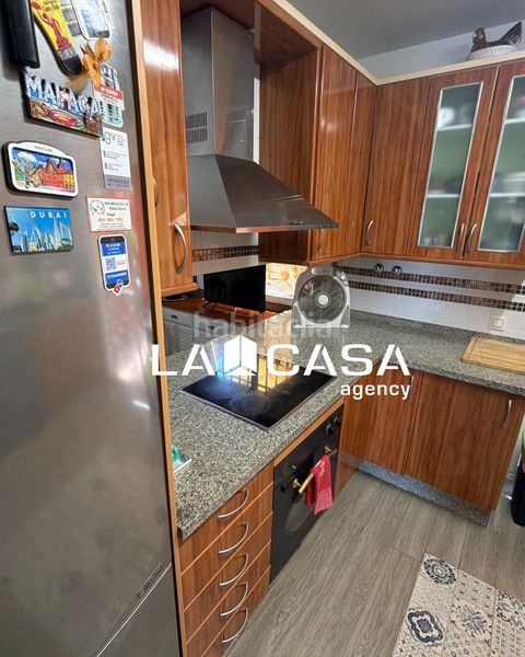Foto c4580f0b-86b7-4e5f-a1d4-029e5e4b2368. Casa adossada amb calefacció aparcament a Avenida de Europa Montequinto