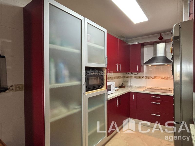 Foto ad08eaec-fd39-49d1-bcfb-d07b104e2761. Flat in Centro Montequinto