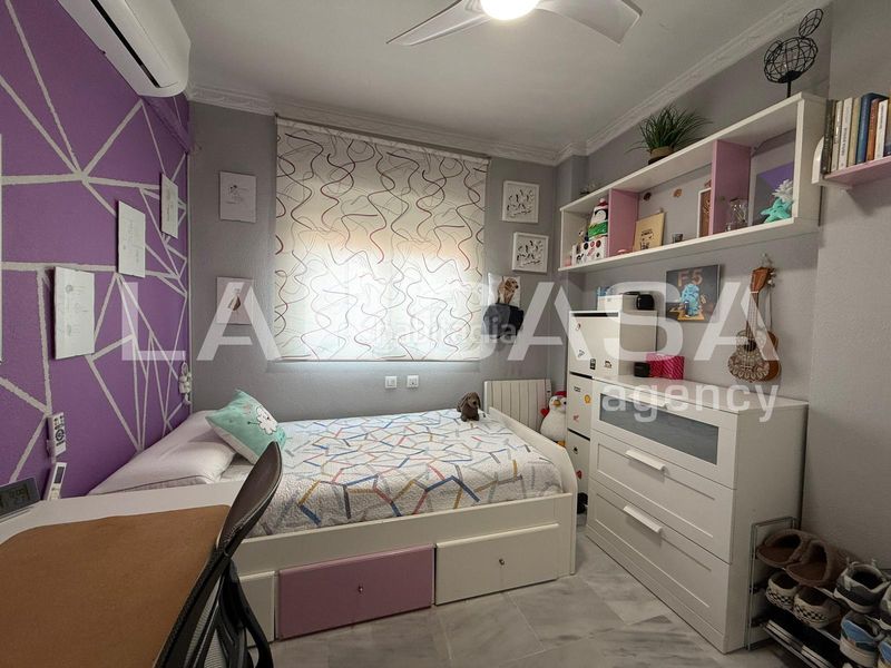 Foto 3cd8f105-7896-4bf1-80b1-da3aaee2a008. Casa adosada en Avenida de Europa Montequinto