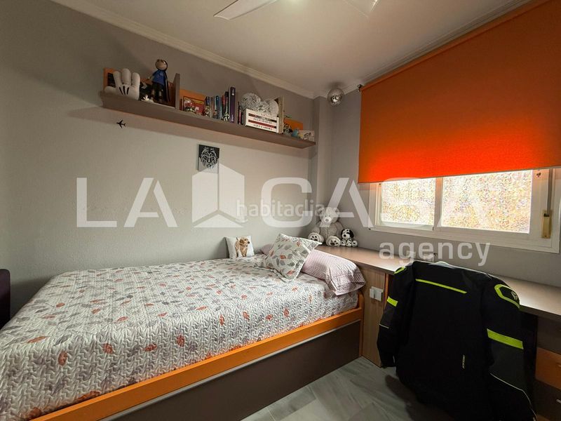 Foto e3863c50-27d9-4bd0-8076-64f236878e45. Casa adosada en Avenida de Europa Montequinto