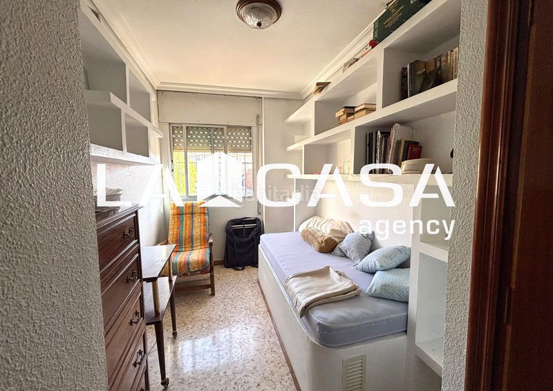 Foto a4dcc4b3-4d21-4d18-ac36-738a1728dab5. Pis a San Carlos - San José Sevilla