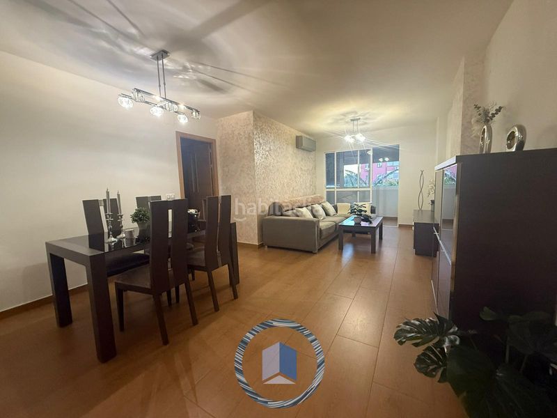 Foto ef4fd80d-8f06-4883-8098-f9abf36ff3ef. Piso en Centro Montequinto