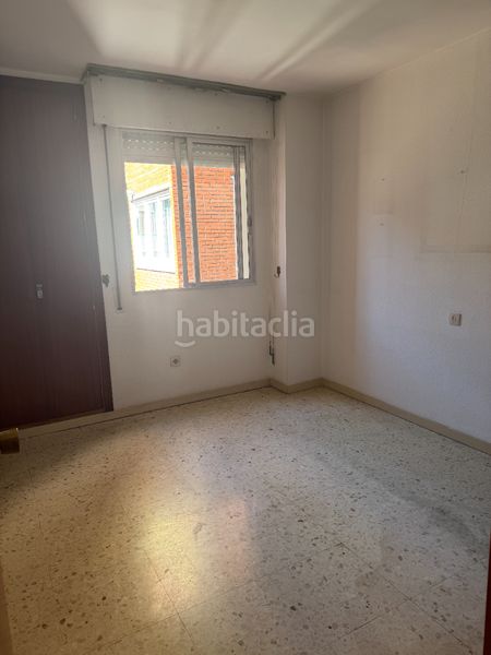 Foto bbbb52b9-c548-42d8-9bcc-c5ae6a44f82e. Pis a calle alberche 2 a El Plantinar - Avda. La Paz - El Juncal Sevilla