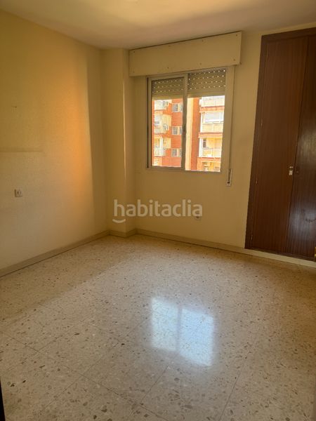Foto fa690239-75c2-43e5-ad24-fe5f75a22562. Pis a calle alberche 2 a El Plantinar - Avda. La Paz - El Juncal Sevilla