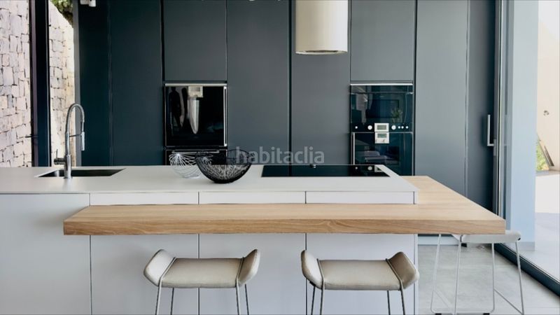 Foto 5c8b98b5-adcc-4609-adf4-3bdadc612e7f. Chalet con parcheggio piscina in Mascarat Altea