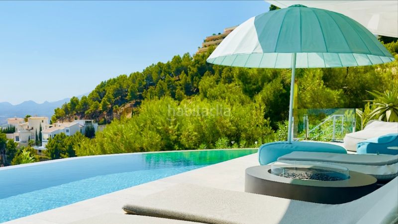 Foto d45f290d-d25f-484f-802e-3e56002d5ca0. Chalet con parcheggio piscina in Mascarat Altea