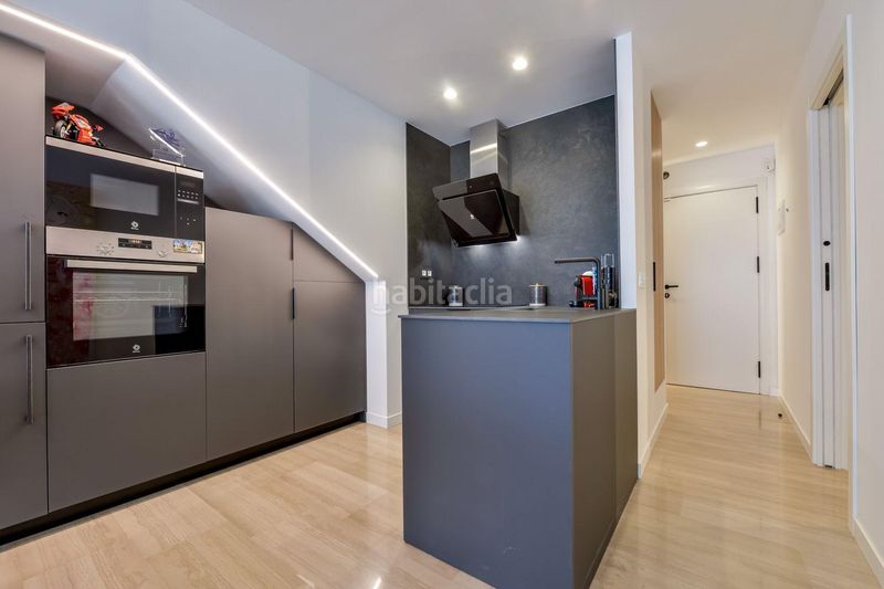 Foto b06ab788-9082-4a6c-aba9-4455421b02dd. Duplex with parking pool in Mascarat Altea