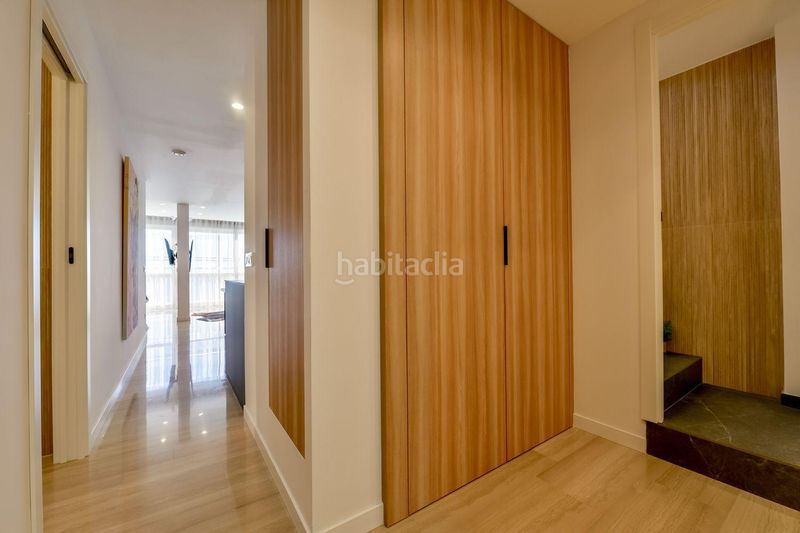Foto bf6ddce0-21cb-4070-89b3-04dd8a69132a. Duplex with parking pool in Mascarat Altea