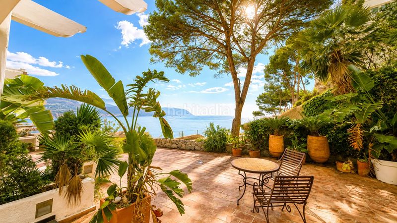 Foto efdf9d0f-5fc2-46ce-9f9f-7cfe54349c72. Triplex avec chauffage parking piscine dans L´Olla Altea