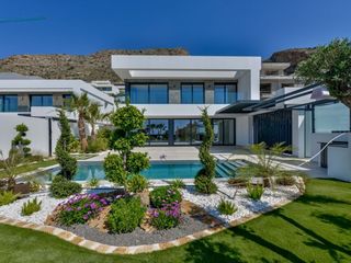 Chalet en Golf Bahía