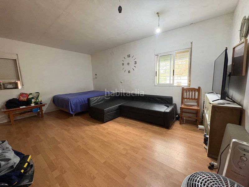 Foto 4413a61f-3c95-4f3f-bd49-bf93a6d6ef86. Casa con parcheggio in Godelleta