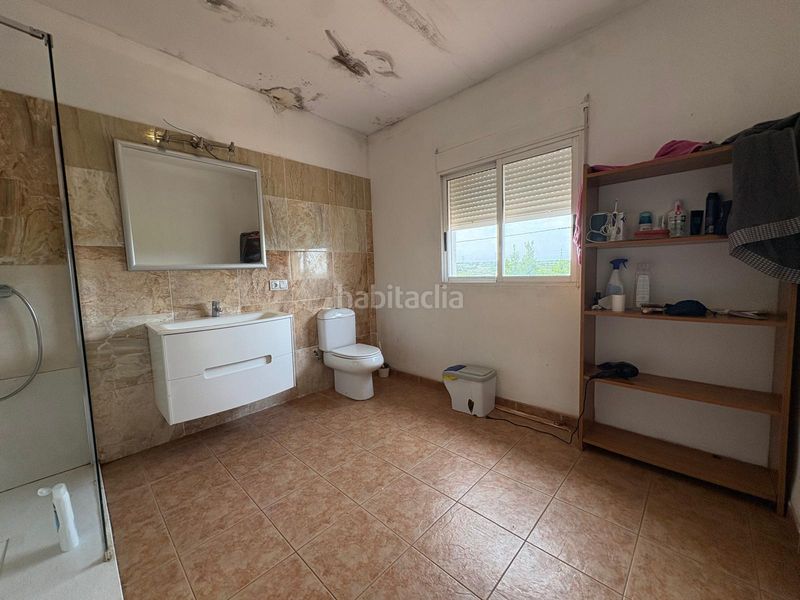 Foto 58eff225-f87b-4ed7-a0da-b0c45d3b78cd. Casa con parcheggio in Godelleta