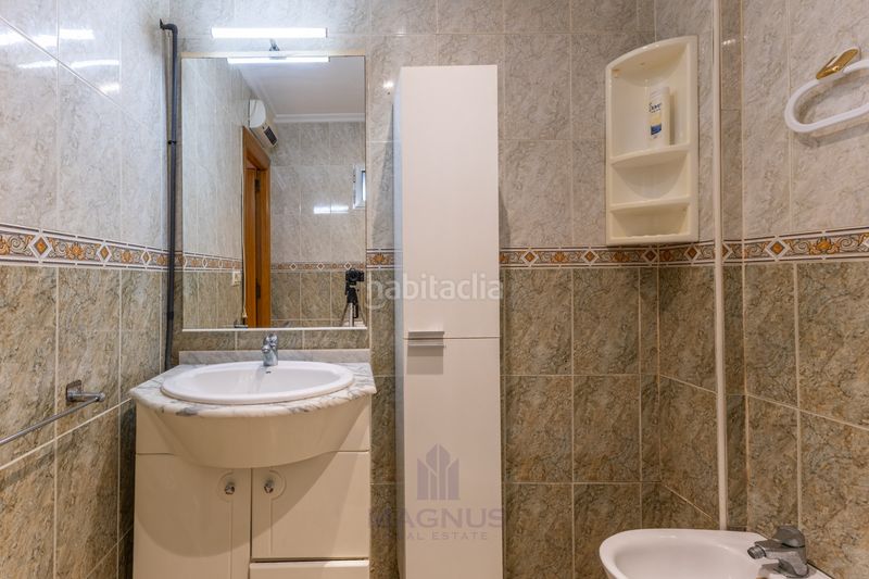 Foto 2aa54dee-5e63-47ce-8ca0-41fa36c1b1fe. Casa amb aparcament a San Ramón-Monte de Piedad Xirivella