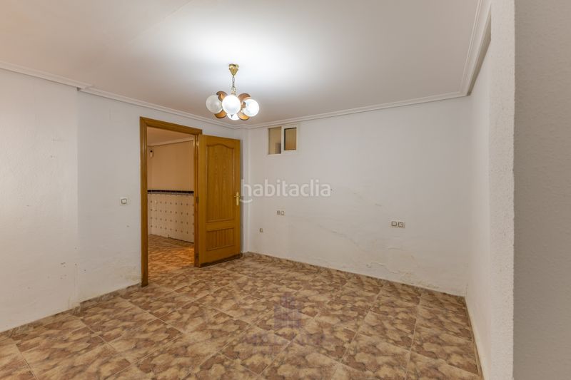Foto 6bae414c-209f-4d7f-a41a-cd1ec825a75e. Casa amb aparcament a San Ramón-Monte de Piedad Xirivella