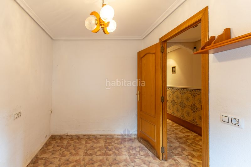 Foto a862918d-e3ac-4d26-9e85-b921de518183. Casa amb aparcament a San Ramón-Monte de Piedad Xirivella