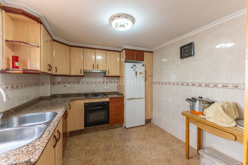 Foto fa0ac52f-e88b-4ef8-8c5e-90b27757f4fe. Casa amb aparcament a San Ramón-Monte de Piedad Xirivella