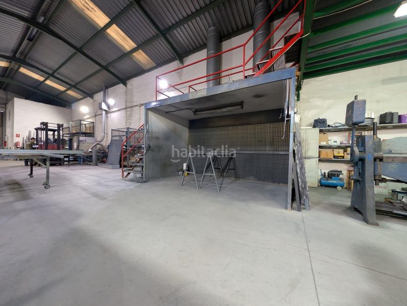 Foto 8ca1bd44-50ff-4de2-ba11-8d09e23a085a. Nau industrial a Catarroja